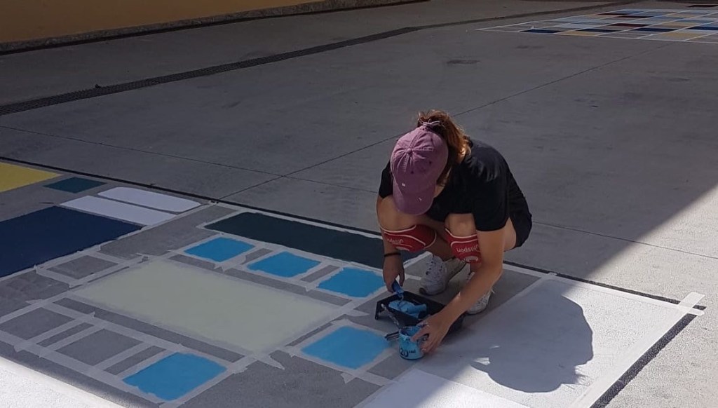 Ceip Humberto Juanes de Nigrán. Colectivo Arte Miúda. Eila Pérez Vázquez. “Casa en planta”. Proceso